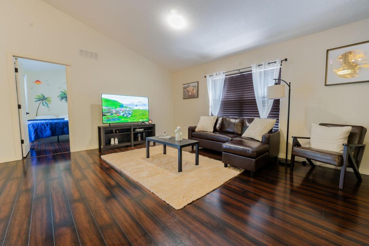Home In Davenport Cheerful 4-Bedroom With Pool Екстериор снимка
